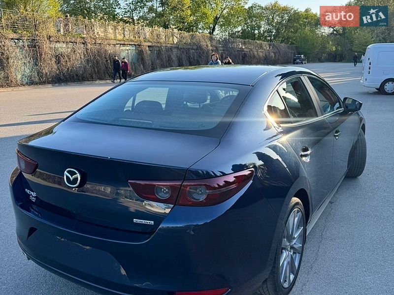 Седан Mazda 3 2021 в Дніпрі