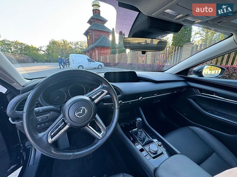 Седан Mazda 3 2021 в Дніпрі
