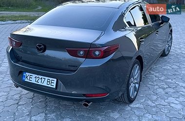 Седан Mazda 3 2022 в Дніпрі