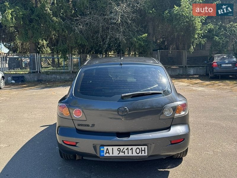 Хэтчбек Mazda 3 2005 в Иванкове