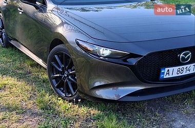 Хэтчбек Mazda 3 2022 в Киеве