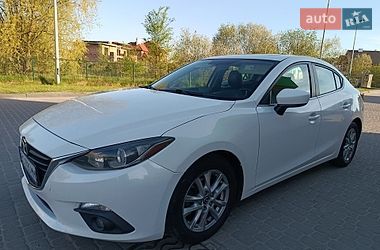 Седан Mazda 3 2014 в Львове