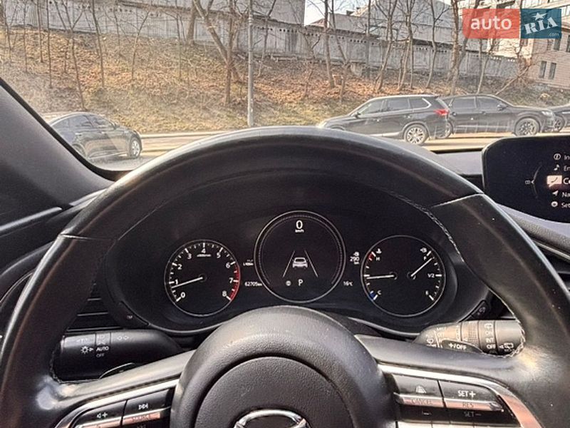 Хэтчбек Mazda 3 2022 в Киеве