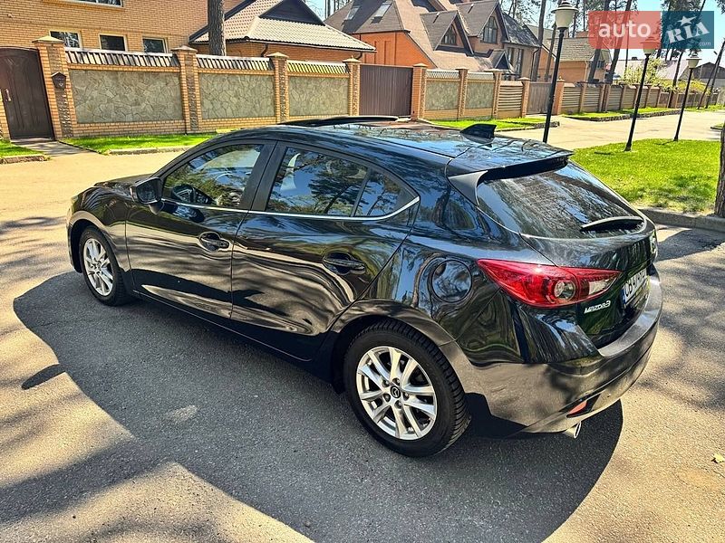 Хэтчбек Mazda 3 2014 в Чернигове