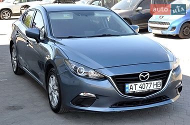 Седан Mazda 3 2016 в Львове