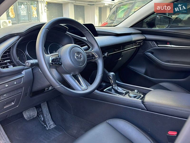 Седан Mazda 3 2025 в Дніпрі