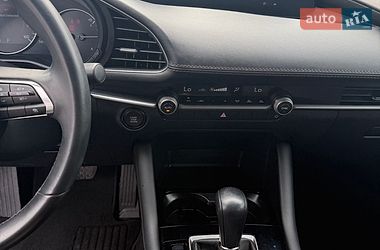 Хэтчбек Mazda 3 2023 в Львове
