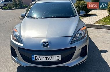 Седан Mazda 3 2012 в Кропивницком