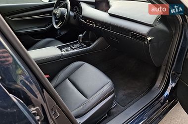 Хэтчбек Mazda 3 2023 в Одессе