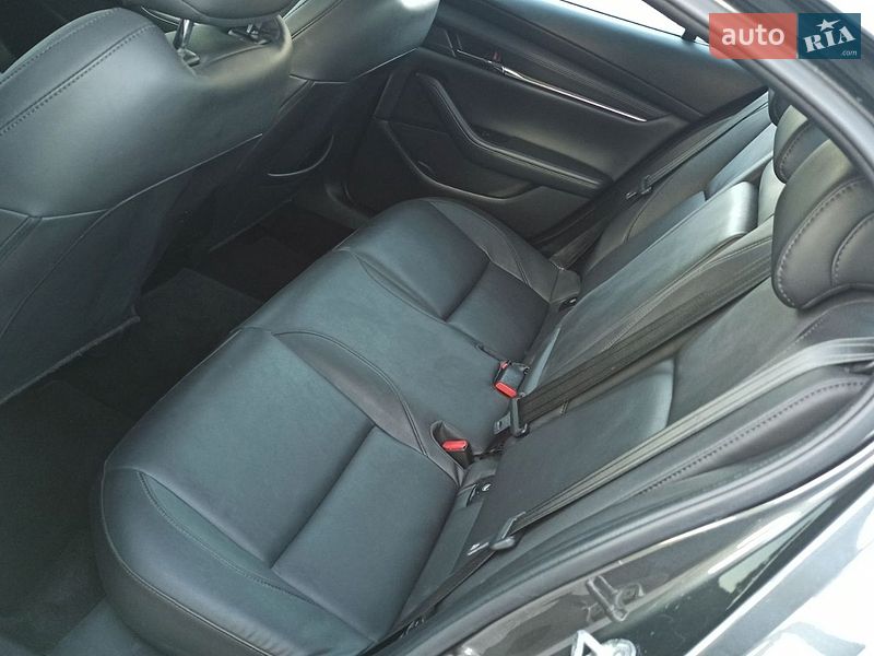 Седан Mazda 3 2022 в Запорожье
