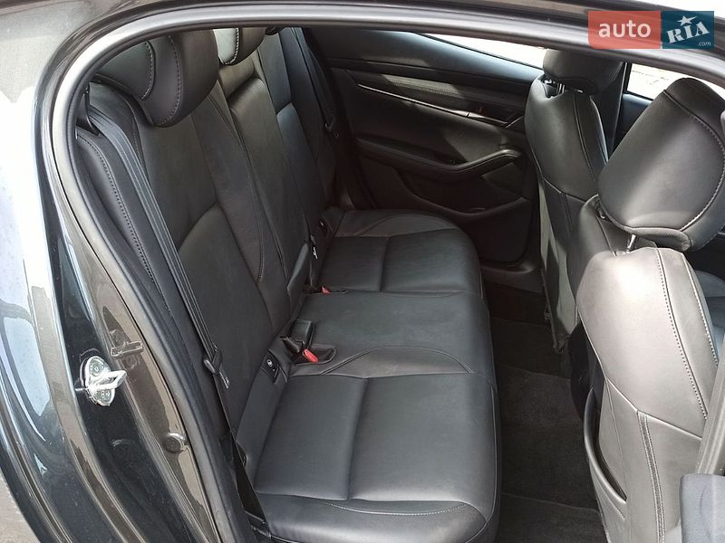 Седан Mazda 3 2022 в Запорожье