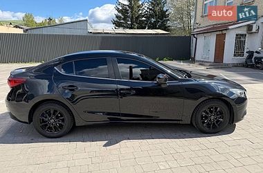 Седан Mazda 3 2014 в Львове