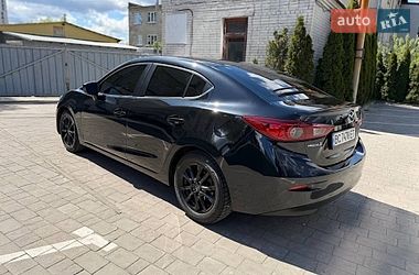 Седан Mazda 3 2014 в Львове