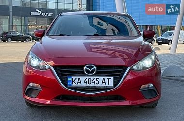 Хэтчбек Mazda 3 2016 в Киеве