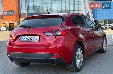 Хэтчбек Mazda 3 2016 в Киеве