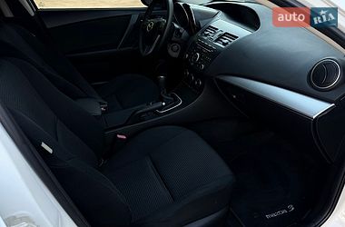 Хэтчбек Mazda 3 2012 в Виннице