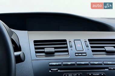 Хэтчбек Mazda 3 2012 в Виннице