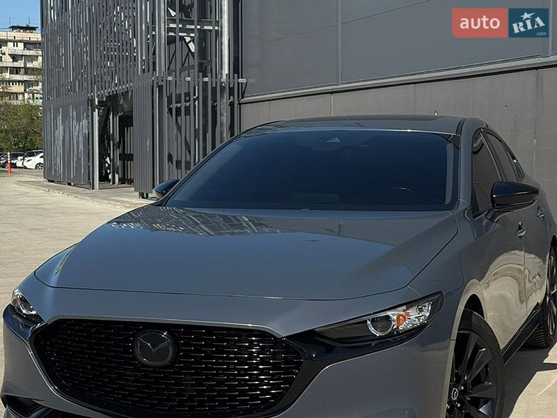 Седан Mazda 3 2021 в Киеве