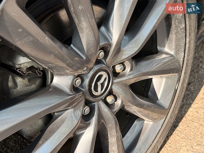 Хэтчбек Mazda 3 2019 в Ахтырке