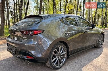 Хэтчбек Mazda 3 2019 в Ахтырке