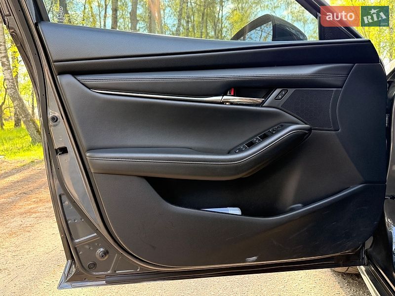 Хетчбек Mazda 3 2019 в Охтирці фото 23 Хетчбек Mazda 3 2019 в Охтирці