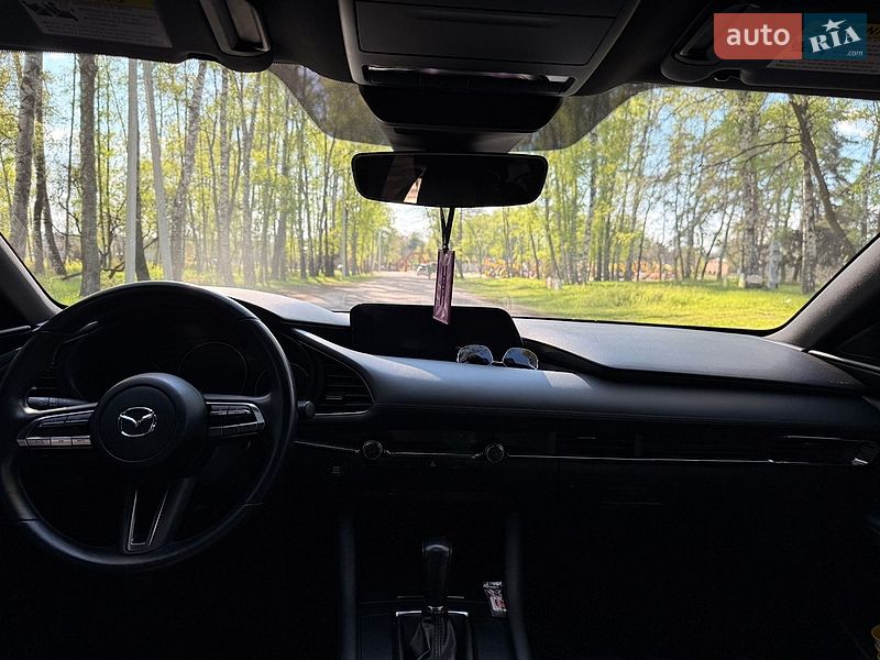 Хэтчбек Mazda 3 2019 в Ахтырке