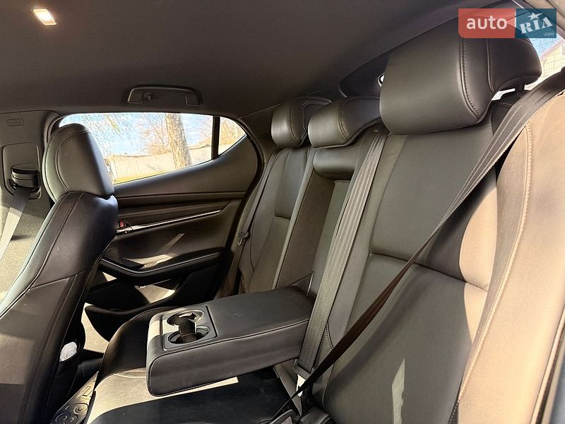 Хетчбек Mazda 3 2019 в Охтирці фото 32 Хетчбек Mazda 3 2019 в Охтирці