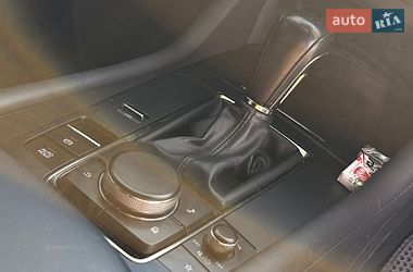 Хэтчбек Mazda 3 2019 в Ахтырке