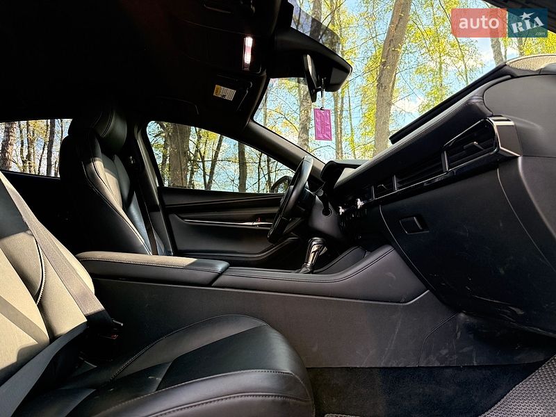 Хетчбек Mazda 3 2019 в Охтирці фото 50 Хетчбек Mazda 3 2019 в Охтирці