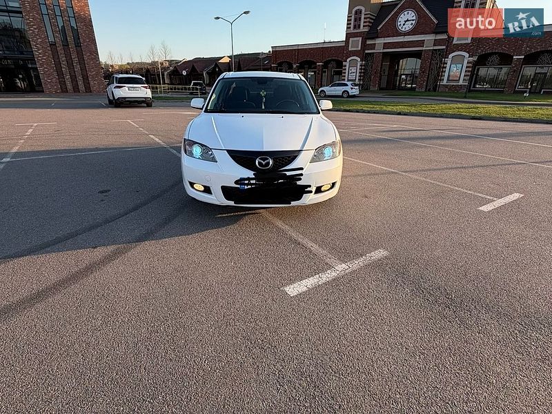 Седан Mazda 3 2008 в Ходосовке