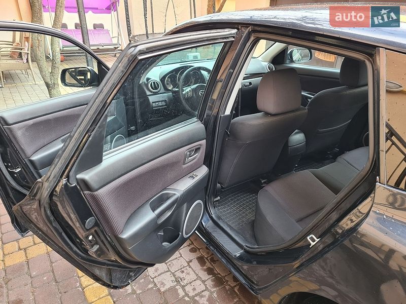Хэтчбек Mazda 3 2007 в Львове