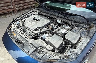 Седан Mazda 3 2023 в Львове