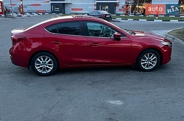 Седан Mazda 3 2017 в Львове
