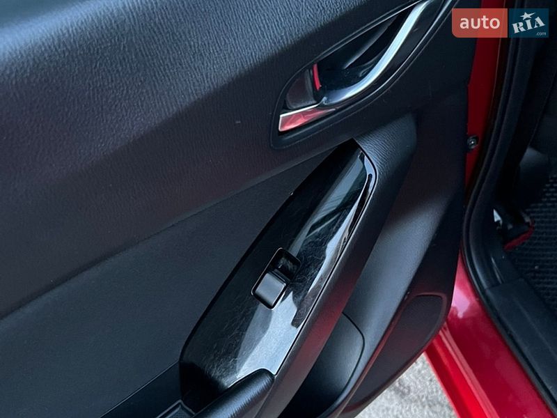 Седан Mazda 3 2017 в Львове