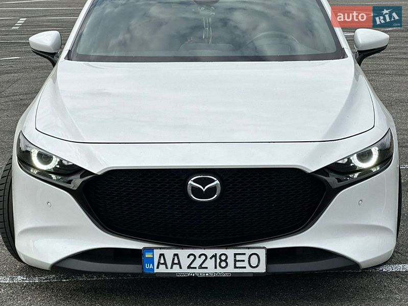 Хэтчбек Mazda 3 2019 в Киеве