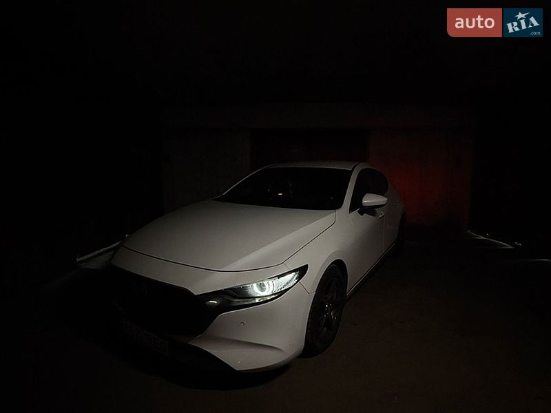 Хэтчбек Mazda 3 2019 в Киеве