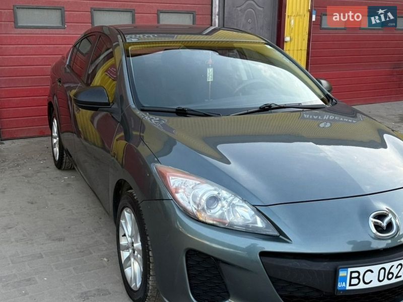 Седан Mazda 3 2012 в Бориславе фото Седан Mazda 3 2012 в Бориславе
