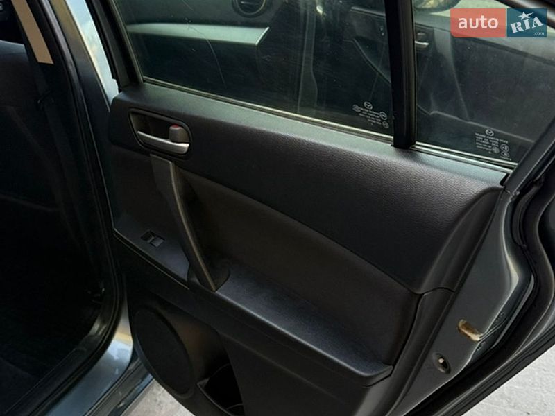 Седан Mazda 3 2012 в Бориславе фото 9 Седан Mazda 3 2012 в Бориславе