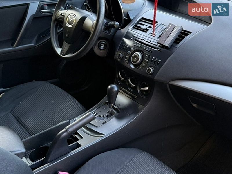 Седан Mazda 3 2012 в Бориславе фото 14 Седан Mazda 3 2012 в Бориславе