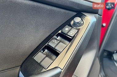 Седан Mazda 3 2017 в Киеве
