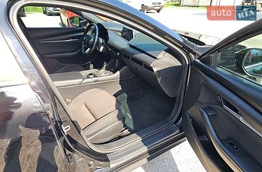 Хэтчбек Mazda 3 2022 в Каменском