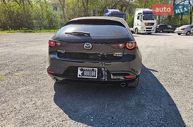 Хэтчбек Mazda 3 2022 в Каменском