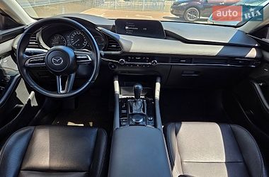 Седан Mazda 3 2019 в Києві