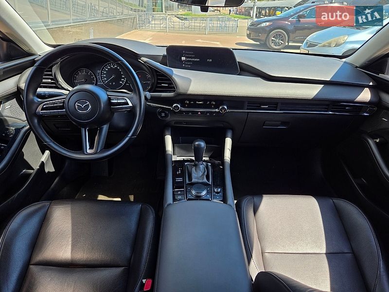 Седан Mazda 3 2019 в Києві