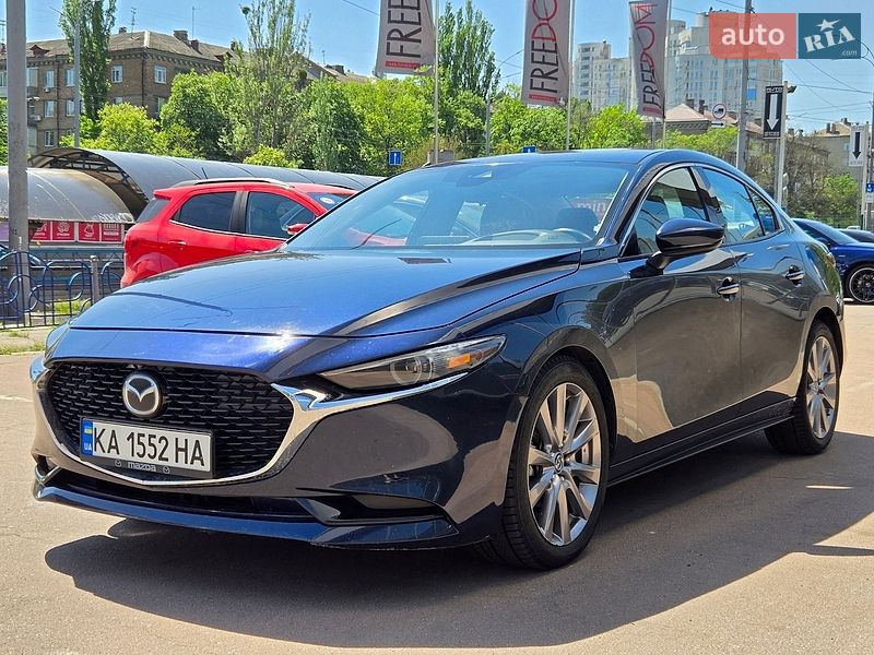 Седан Mazda 3 2019 в Києві