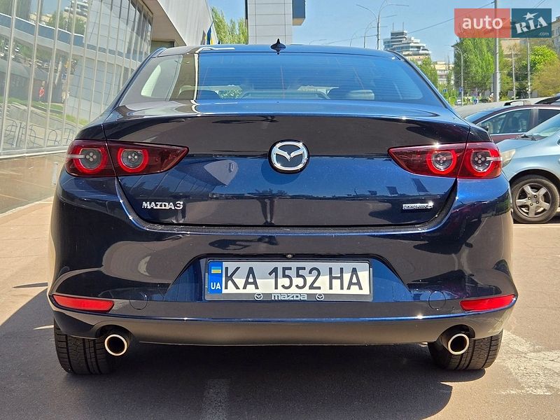 Седан Mazda 3 2019 в Києві