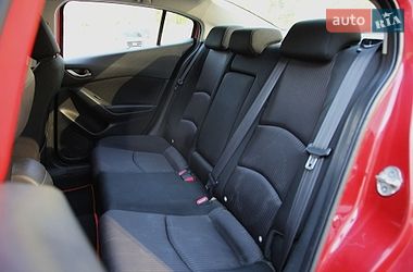 Седан Mazda 3 2015 в Харькове