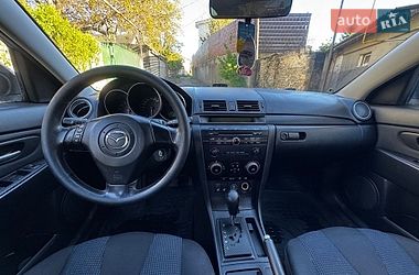 Седан Mazda 3 2004 в Одессе