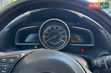 Седан Mazda 3 2016 в Киеве