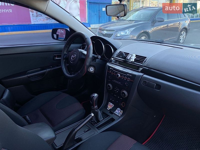 Хэтчбек Mazda 3 2006 в Киеве